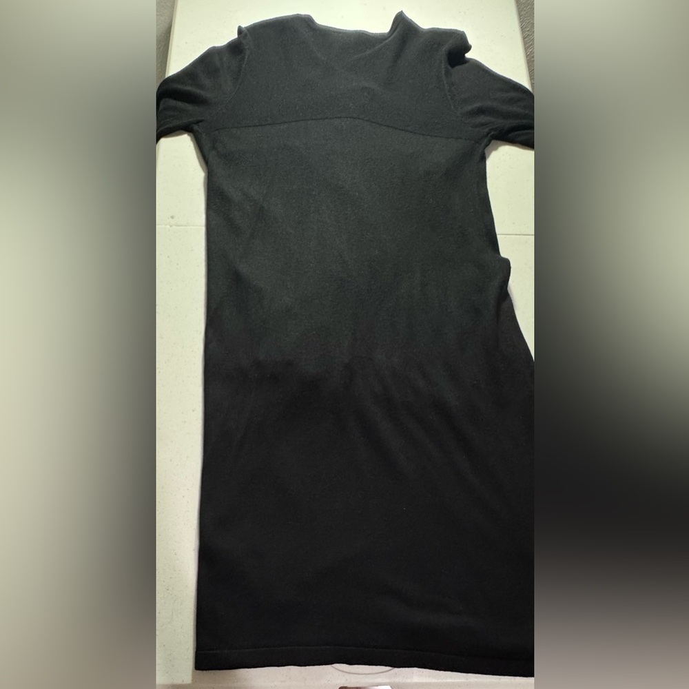 Chelsea & Theodore 40 inches long Black Cardigan Asymmetrical Open Front Large - Picture 9 of 9